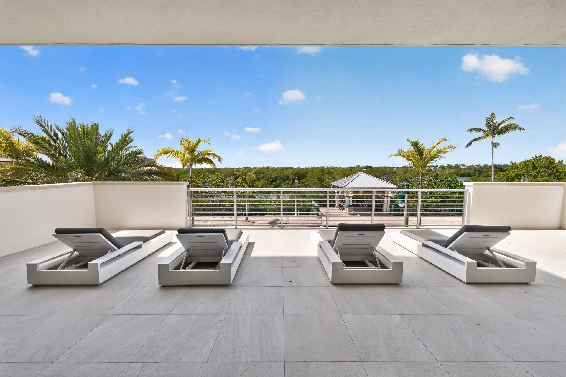 1 S Coastal Way, Unit 201, Jupiter, FL 33477 Photo