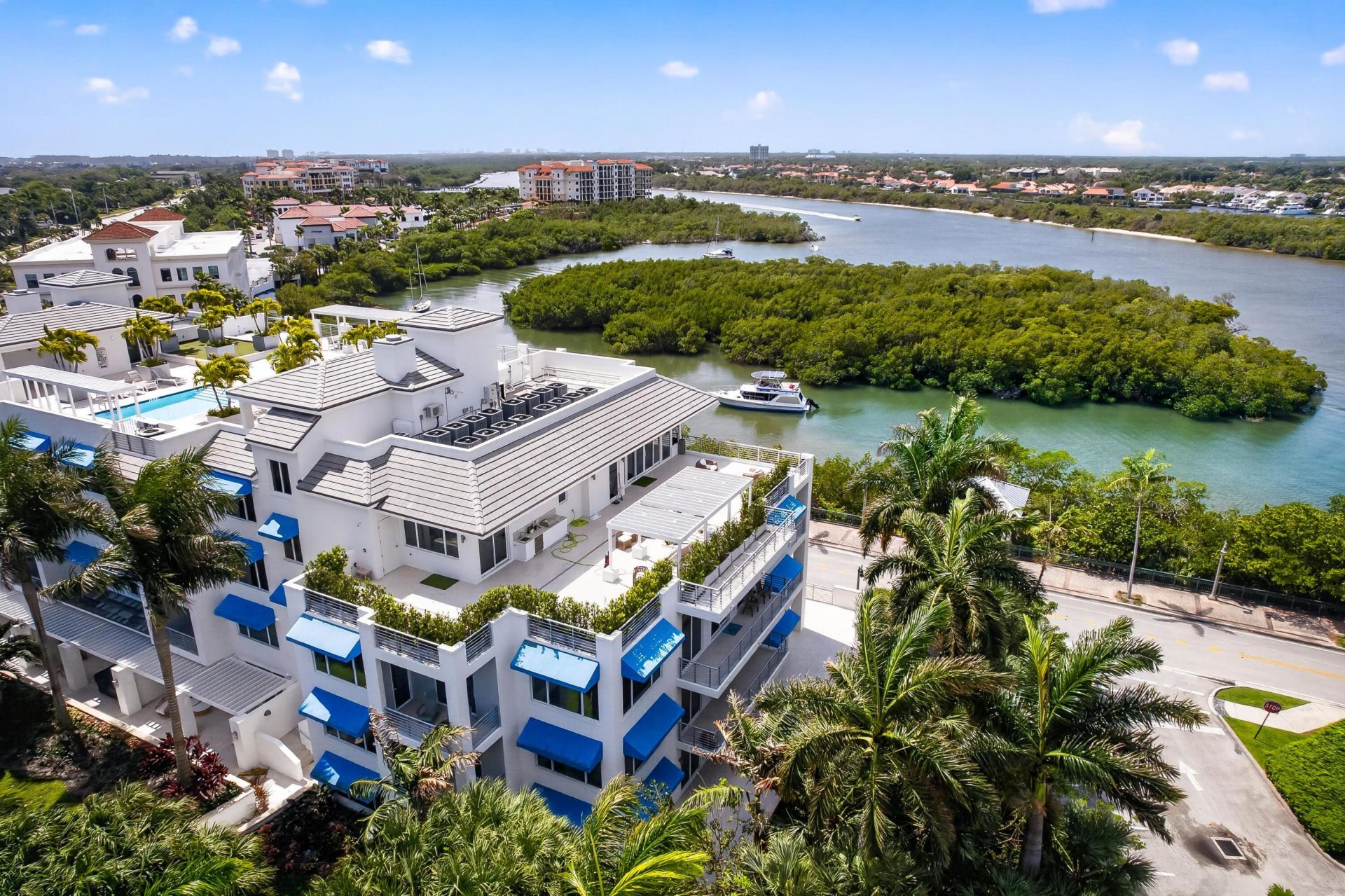 1 S Coastal Way, Unit 201, Jupiter, FL 33477 Photo