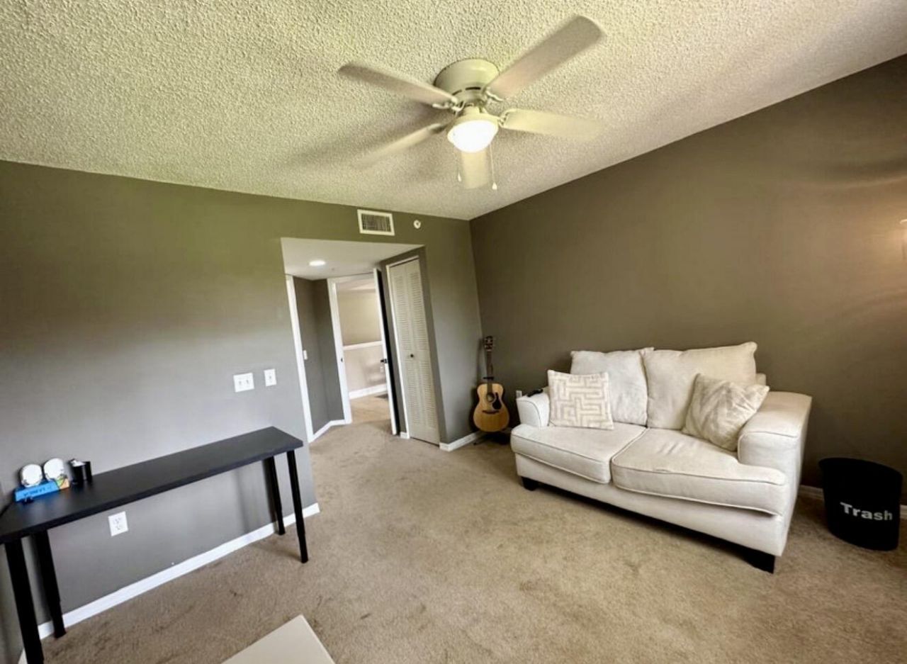 4191 N Haverhill Road, Unit 405, West Palm Beach, FL 33417 Photo