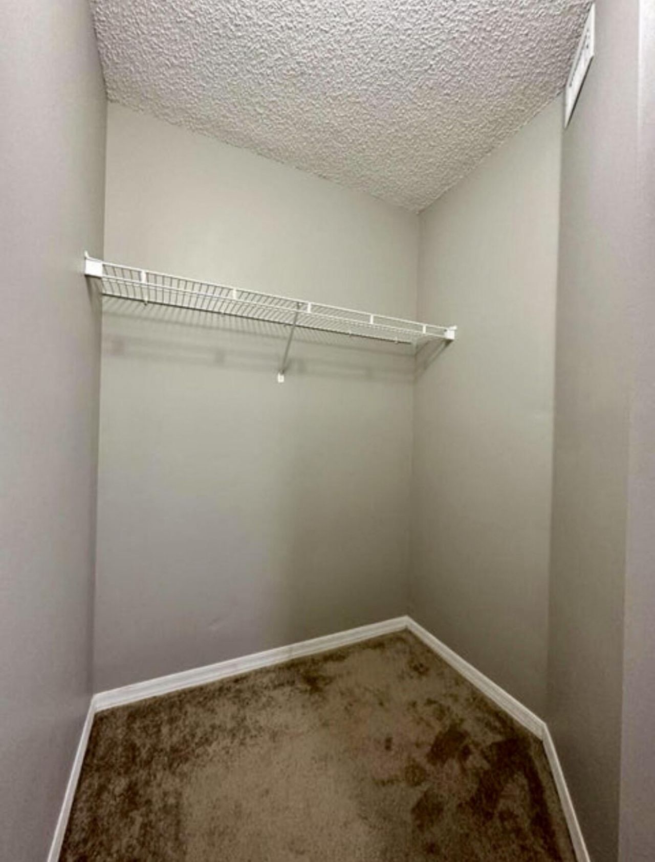 4191 N Haverhill Road, Unit 405, West Palm Beach, FL 33417 Photo