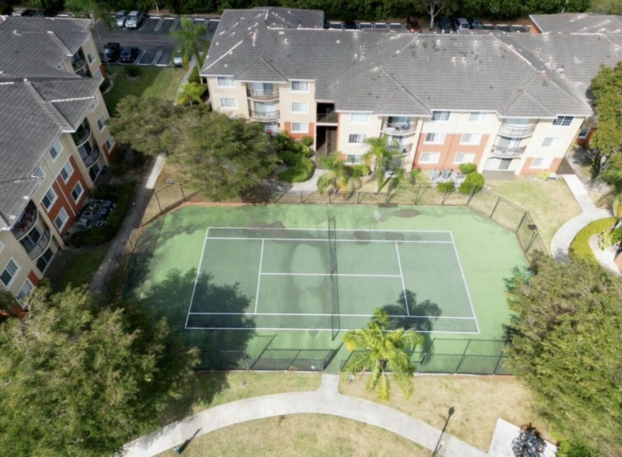 4191 N Haverhill Road, Unit 405, West Palm Beach, FL 33417 Photo