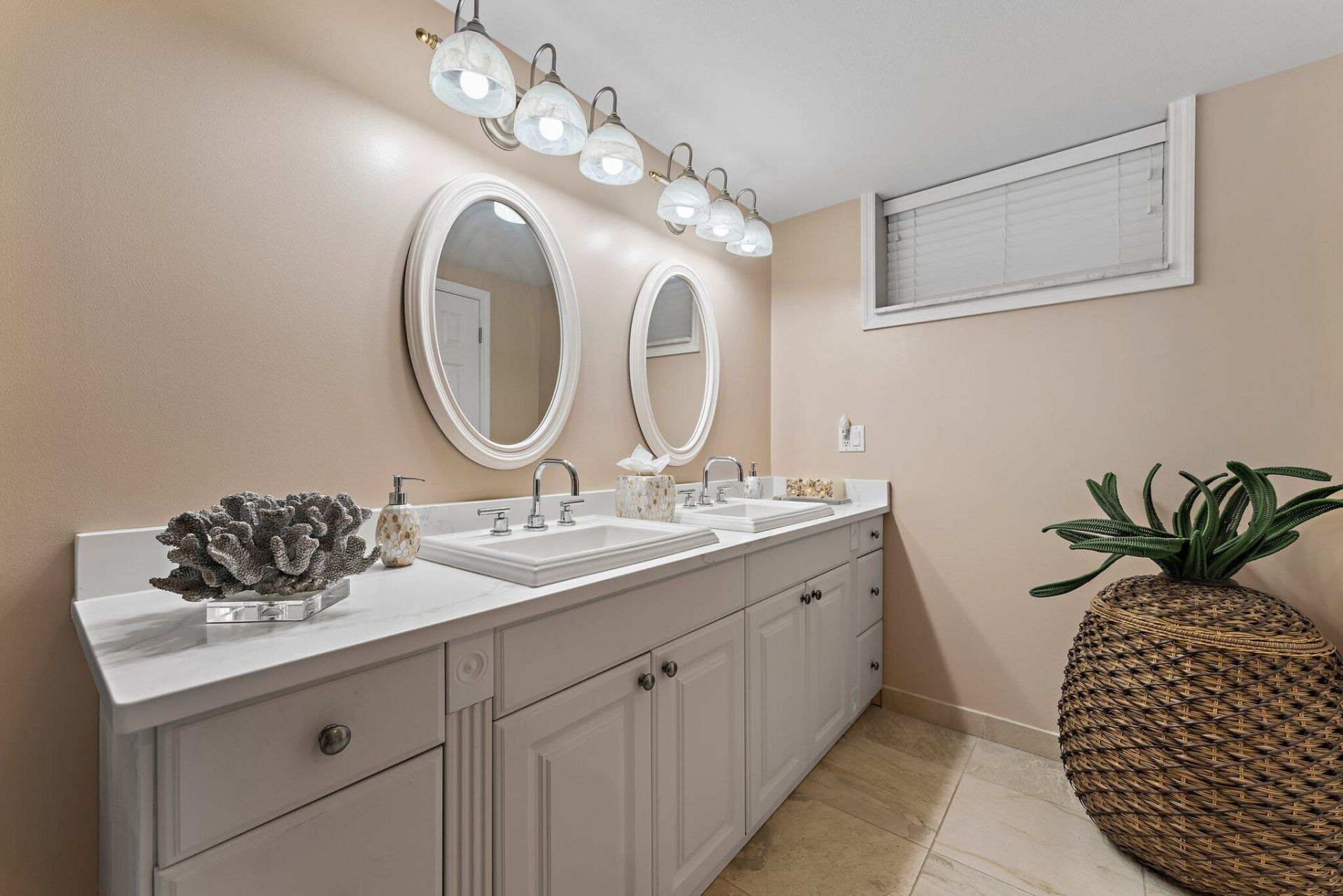 1430 SW Covered Bridge Drive, Palm City, FL 34990 Photo