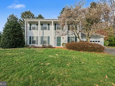 704 BELVEDERE STREET, CARLISLE, PA 17013