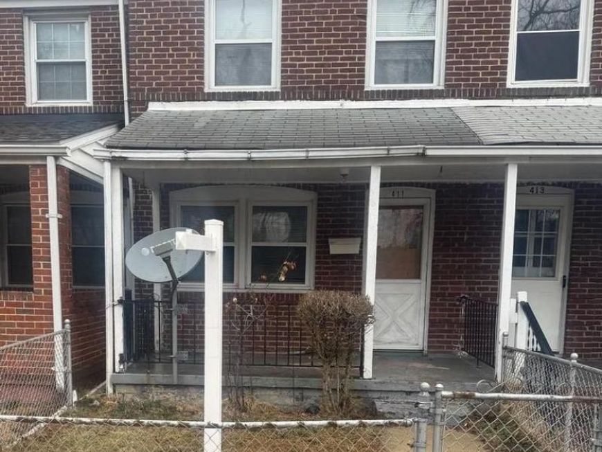 411 Main St, Dundalk, MD 21222 Main Photo