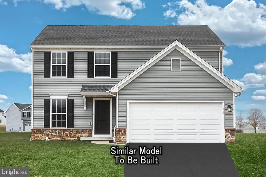 4 RICHFIELD LANE, DUNCANNON, PA 17020