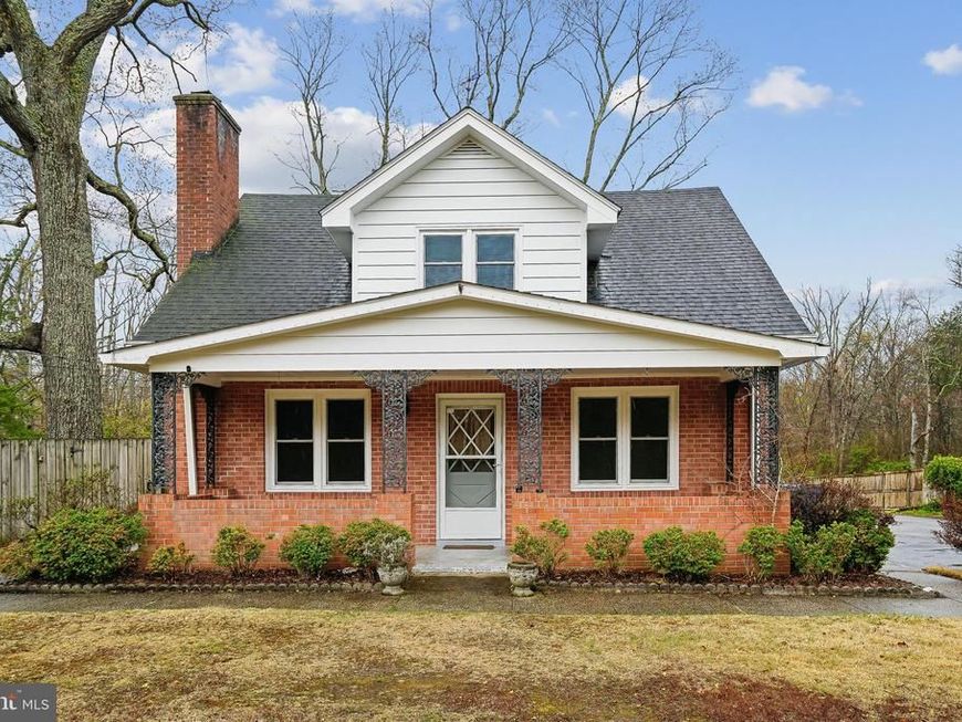 10306 Gunston Road, Lorton, VA 22079 Main Photo