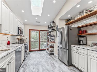 409 PRITCHARD PLACE, NEWTOWN SQUARE, PA 19073