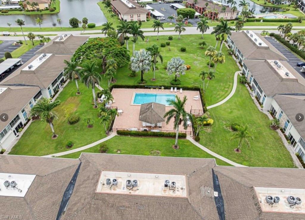 325 Charlemagne Blvd, Unit A206, Naples, FL 34112 Photo