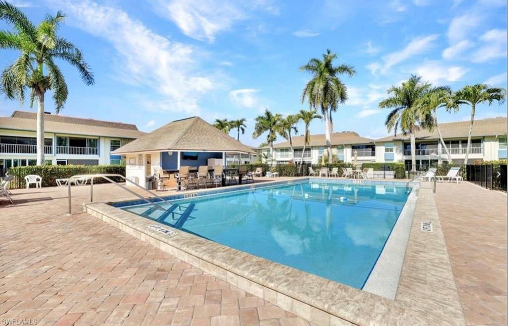 325 Charlemagne Blvd, Unit A206, Naples, FL 34112 Photo
