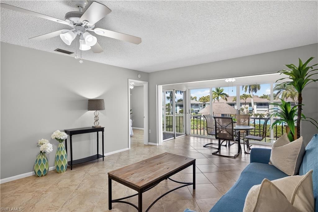 325 Charlemagne Blvd, Unit A206, Naples, FL 34112 Photo