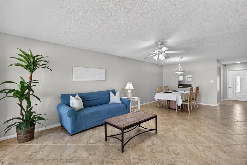 325 Charlemagne Blvd, Unit A206, Naples, FL 34112 Photo