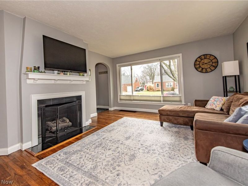 388 Crestwood Avenue, Wadsworth, OH 44281 Photo 4