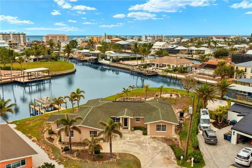 675 Randy Ln, Fort Myers Beach, FL 33931 Photo