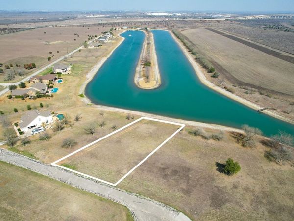 10700 Aqualux CV, Buda, TX 78610