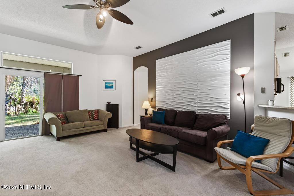 14687 Silver Glen Drive E, Jacksonville, FL 32258 Photo