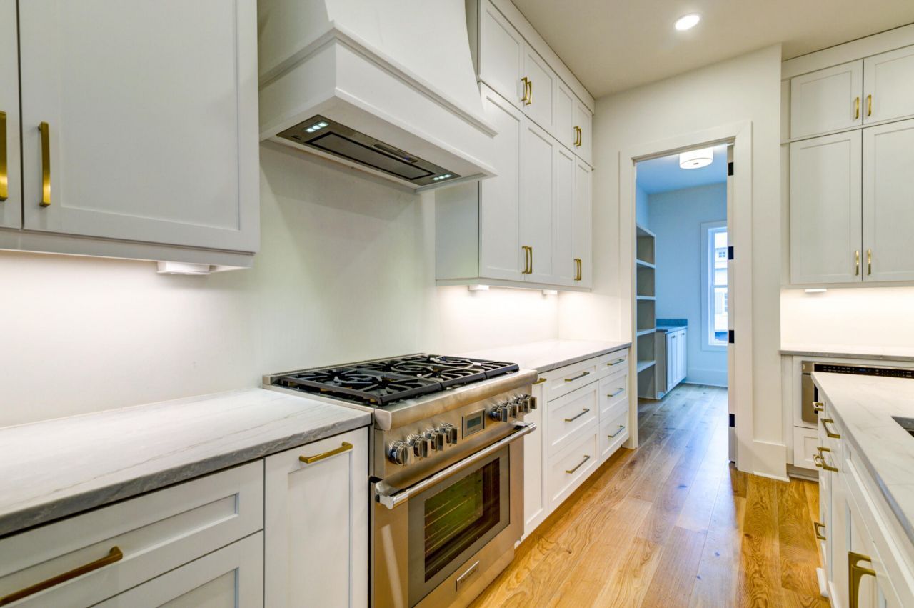 1632 John Fenwick Lane Photo 10