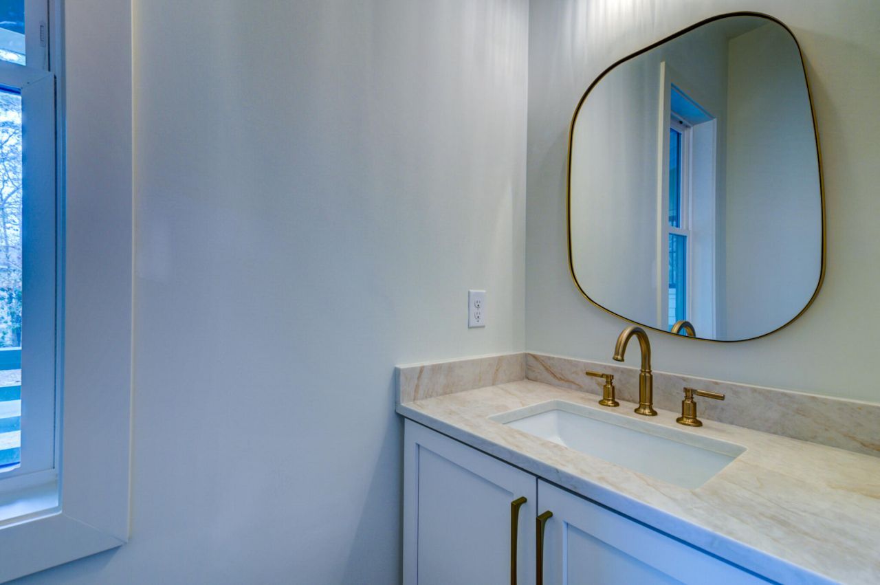 1632 John Fenwick Lane Photo 37