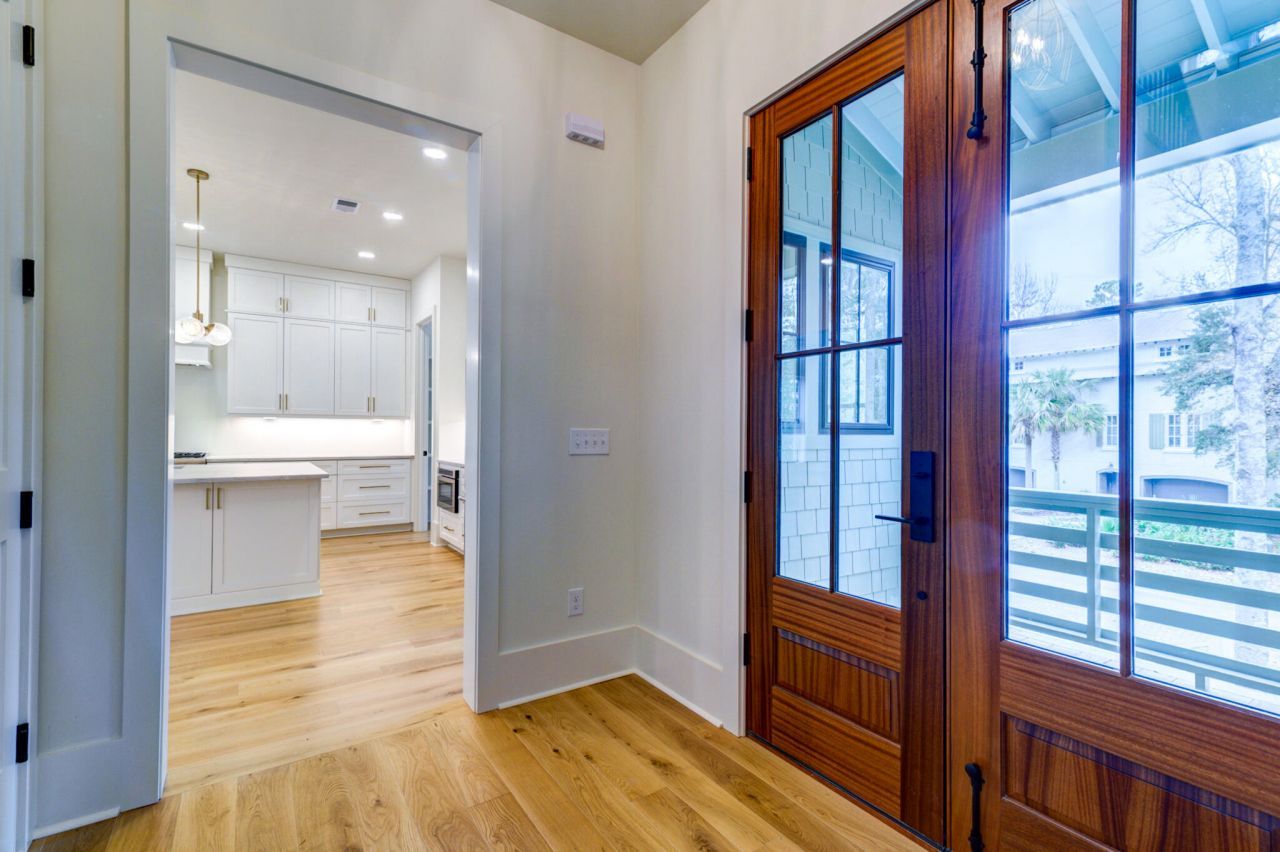 1632 John Fenwick Lane Photo 4