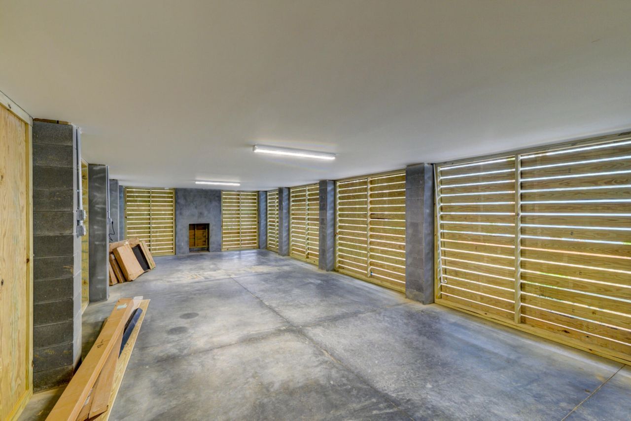 1632 John Fenwick Lane Photo 59