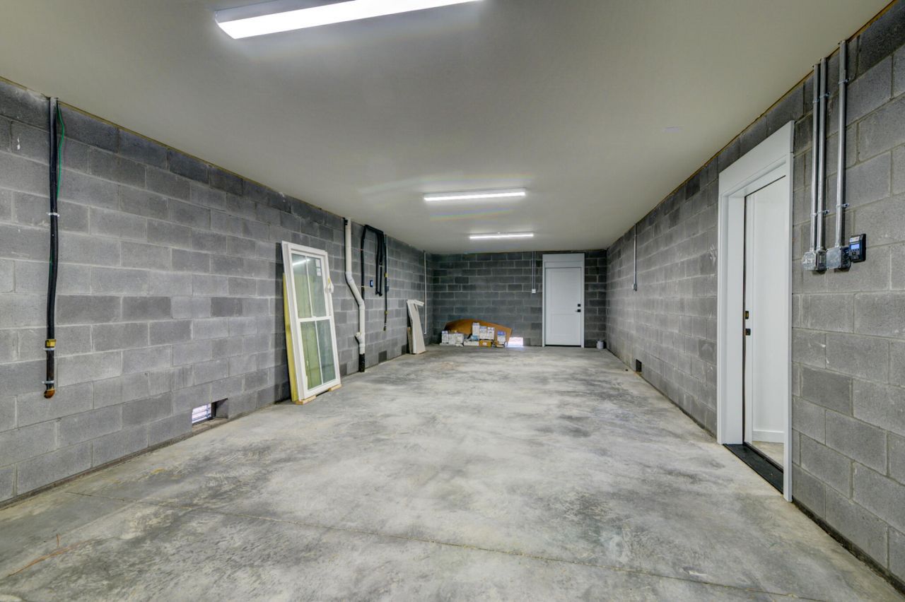 1628 John Fenwick Lane Photo 62