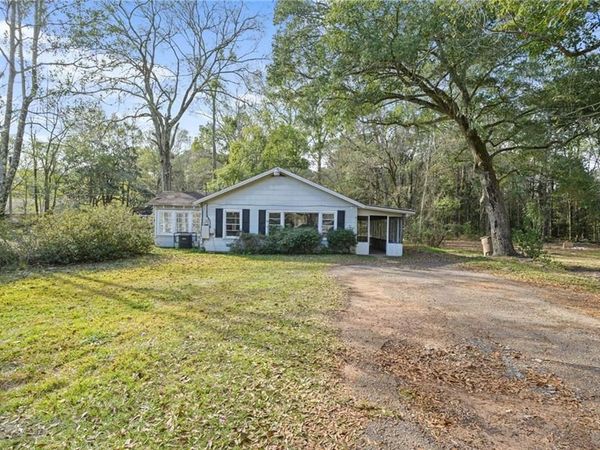3128 Club House Road, Mobile, AL 36605