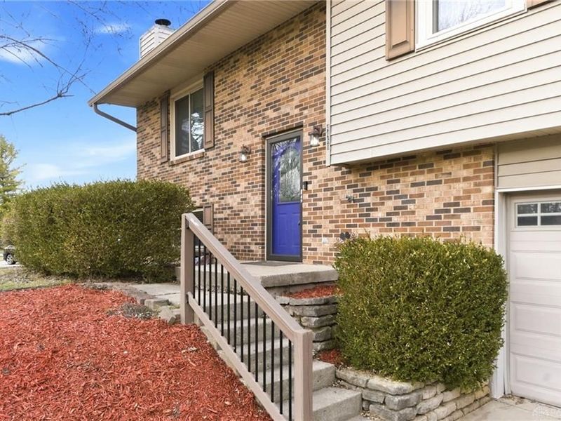 4460 Mohave Drive, Dayton, OH 45431 Photo 2