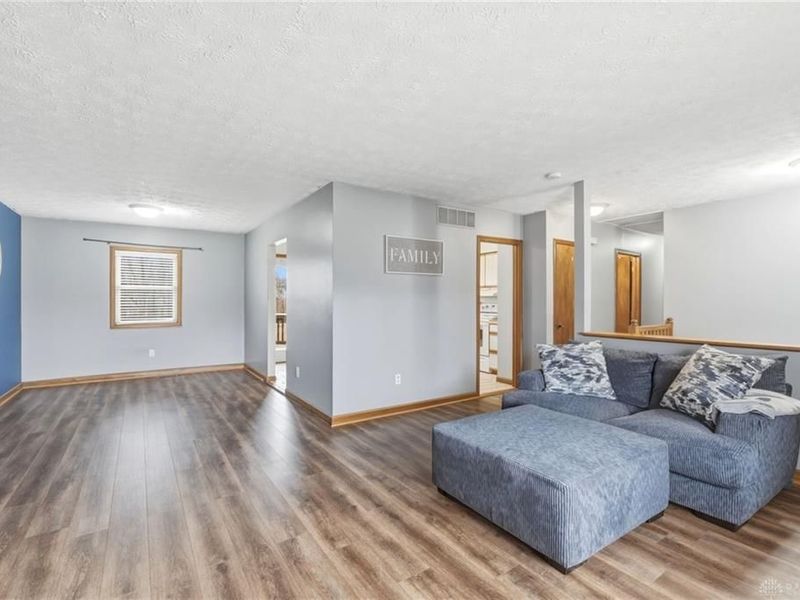 4460 Mohave Drive, Dayton, OH 45431 Photo 5