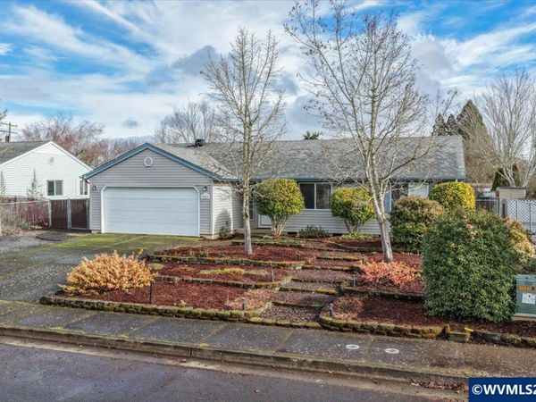 2963 S 7th Pl, Lebanon, OR 97355