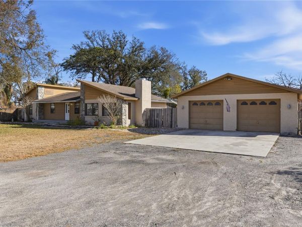 10301 TRAIL RIDGE LANE, TAMPA, FL 33624
