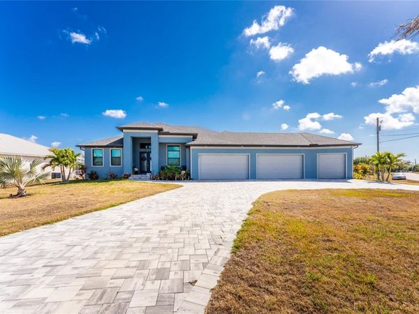 401 ALBATROSS ROAD, ROTONDA WEST, FL 33947