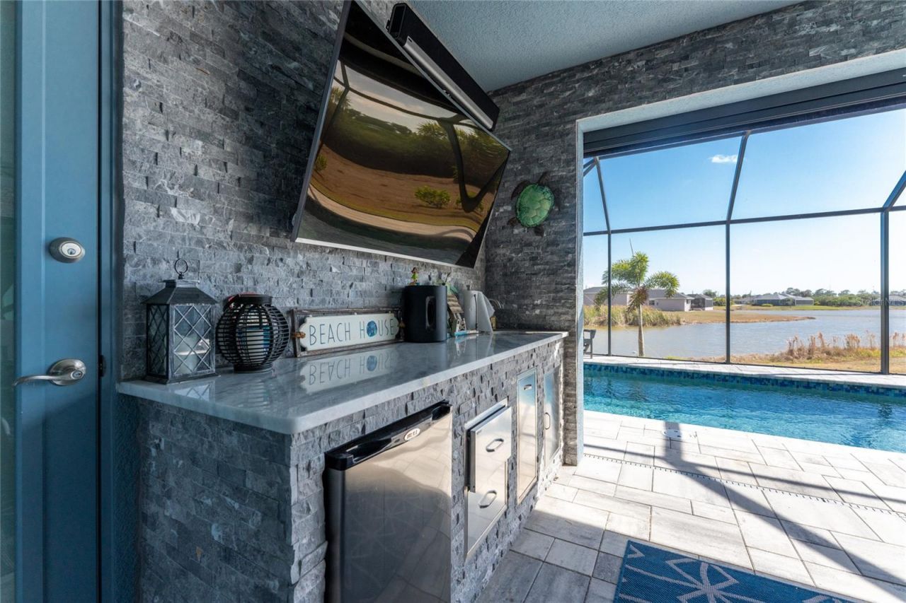 401 Albatross Road, Rotonda West, FL 33947 Photo