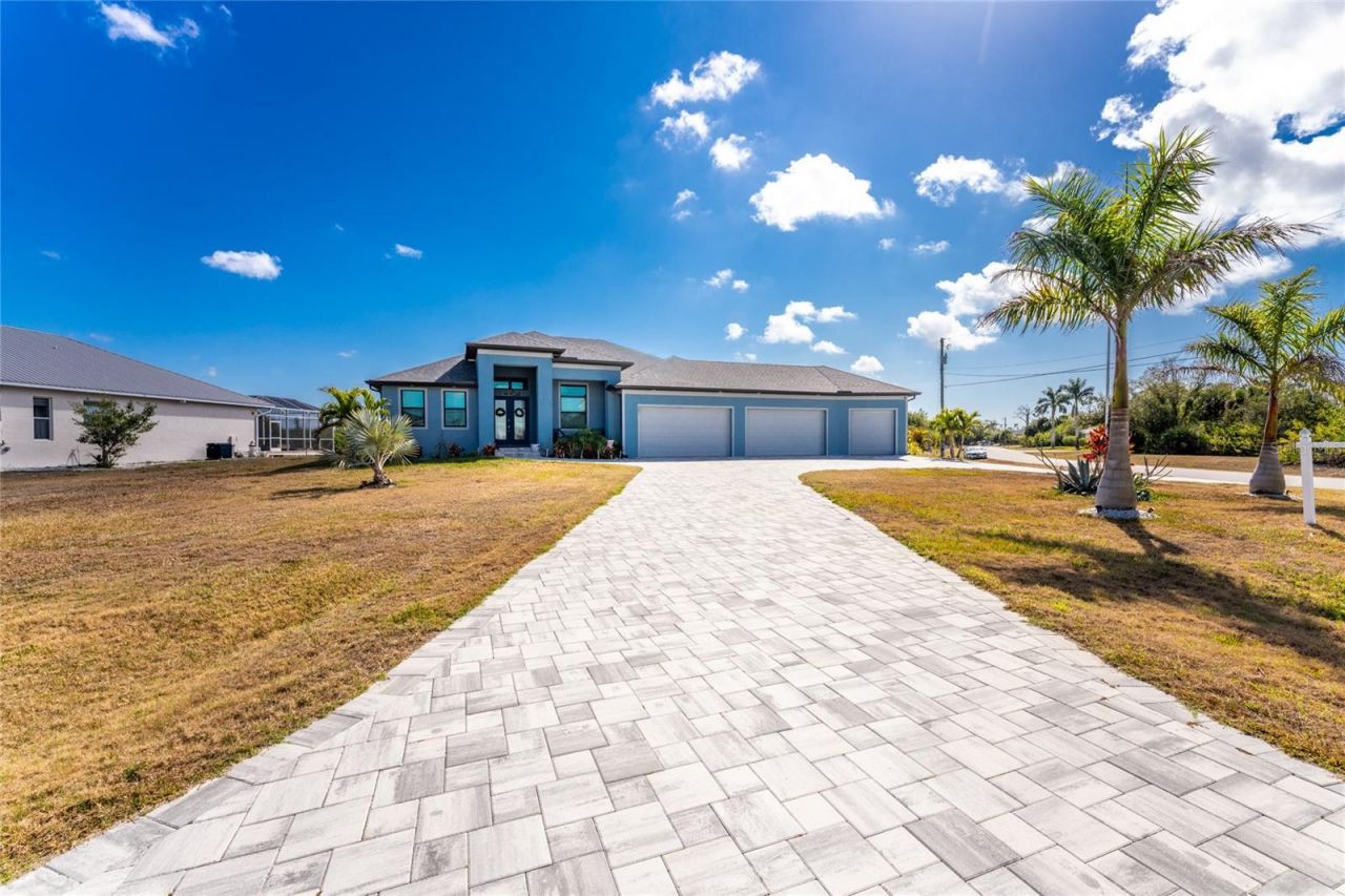 401 Albatross Road, Rotonda West, FL 33947 Photo
