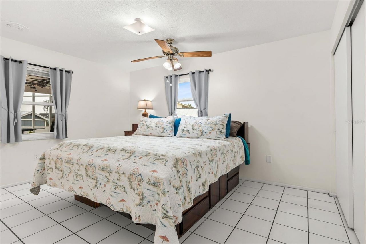 4819 Palmetto Point Drive, Palmetto, FL 34221 Photo