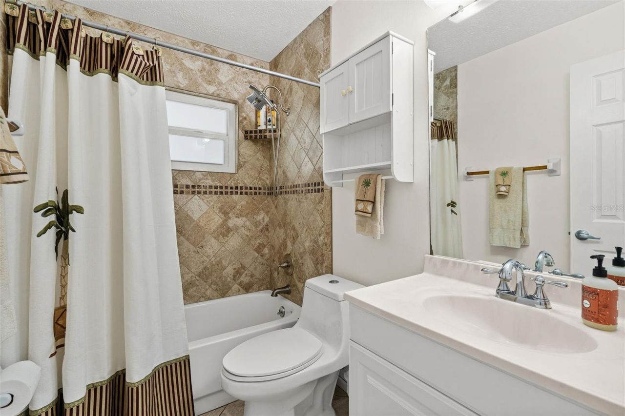 4819 Palmetto Point Drive, Palmetto, FL 34221 Photo