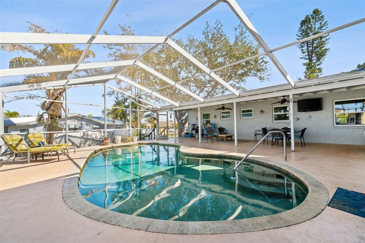 4819 Palmetto Point Drive, Palmetto, FL 34221 Photo