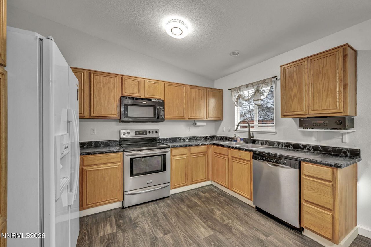 18248 Silverleaf Court, Reno, NV 89508 Photo