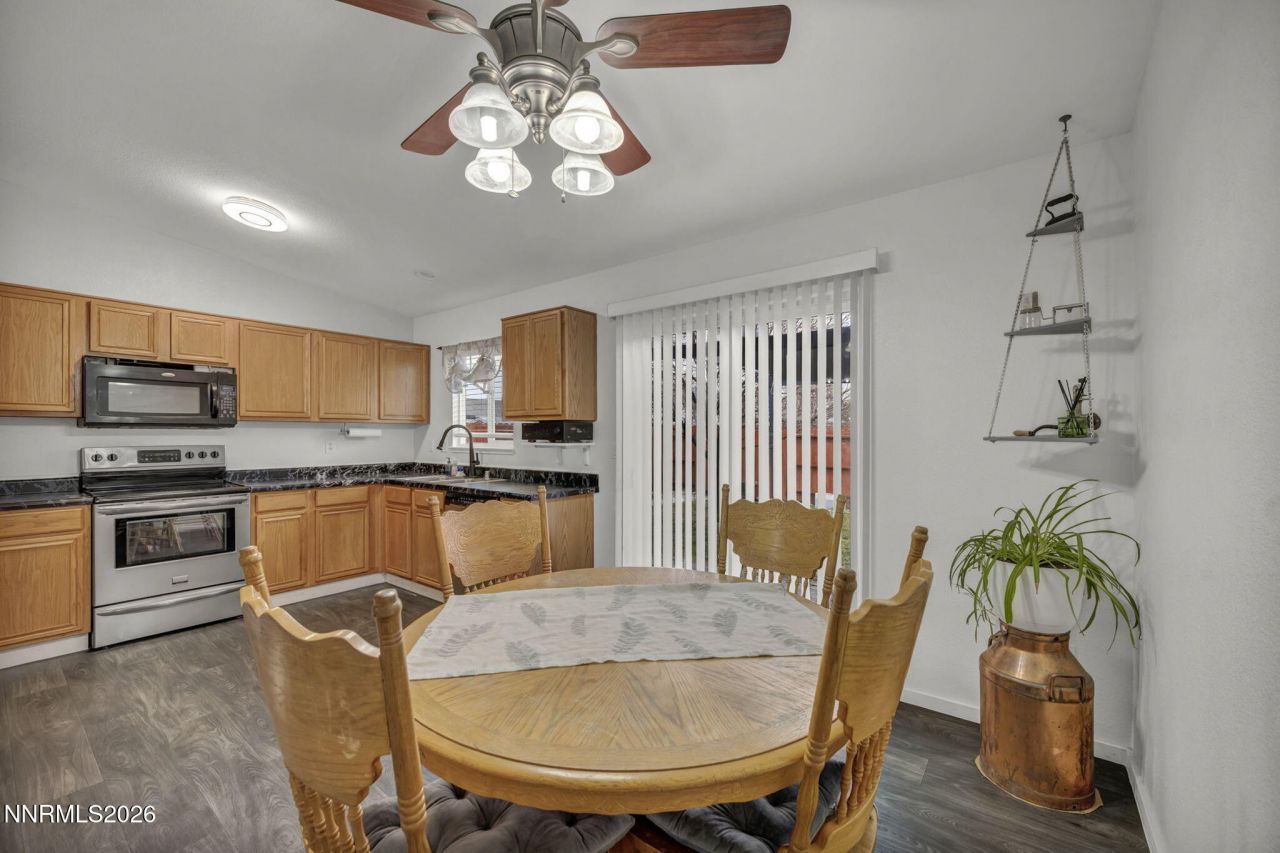 18248 Silverleaf Court, Reno, NV 89508 Photo