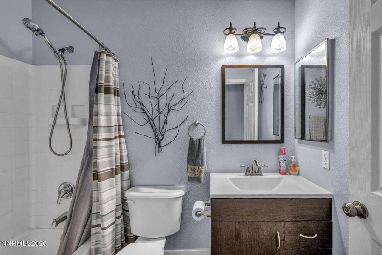 18248 Silverleaf Court, Reno, NV 89508 Photo