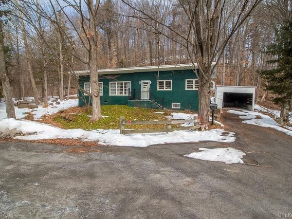 4 Lonny Drive, Ellenville, NY 12428