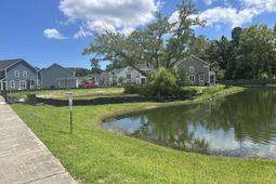 2349 Town Woods Road photo 4