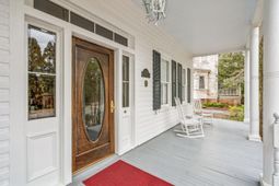 214 E Doty Avenue photo 4