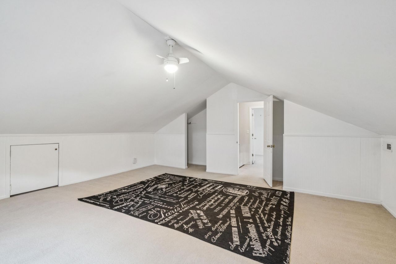 214 E Doty Avenue Photo 34