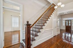 214 E Doty Avenue photo 4