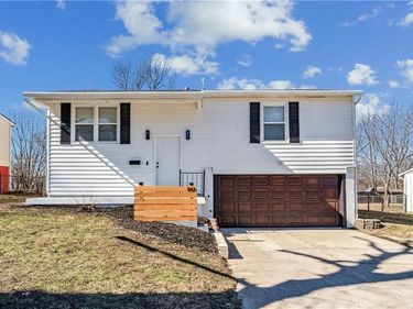 842 N Aztec Drive, Independence, MO 64056