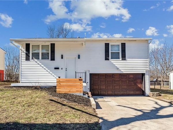 842 N Aztec Drive, Independence, MO 64056