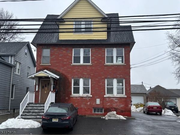 334 Midland Ave, Unit 3, Saddle Brook, NJ 07663