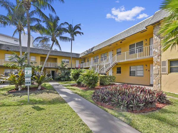 240 Croton Avenue, Unit 102, Lantana, FL 33462
