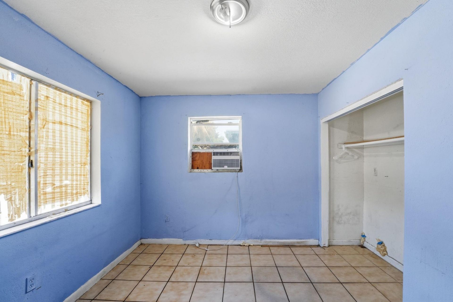 4925 E 9th Court, Hialeah, FL 33013 Photo