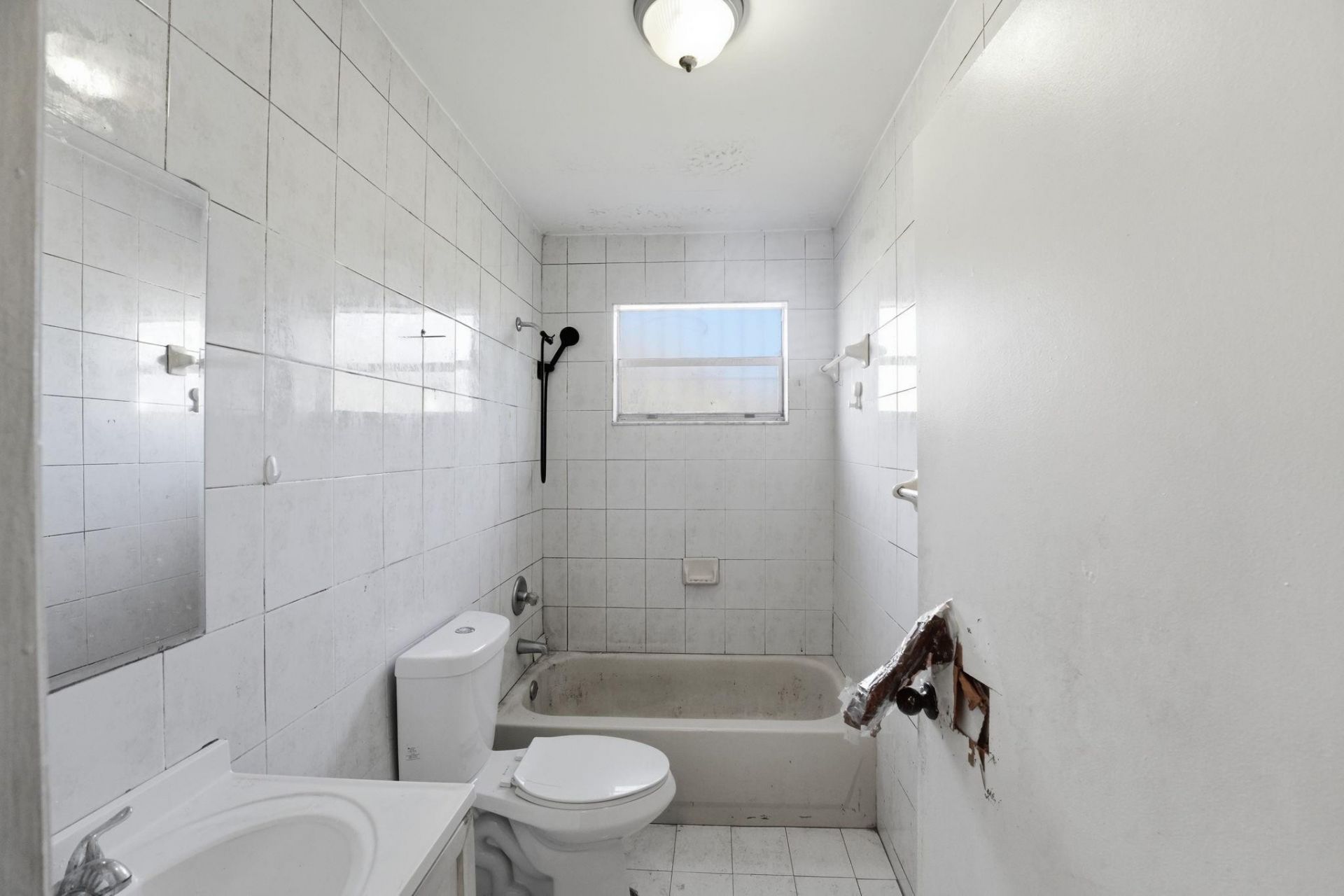 4925 E 9th Court, Hialeah, FL 33013 Photo