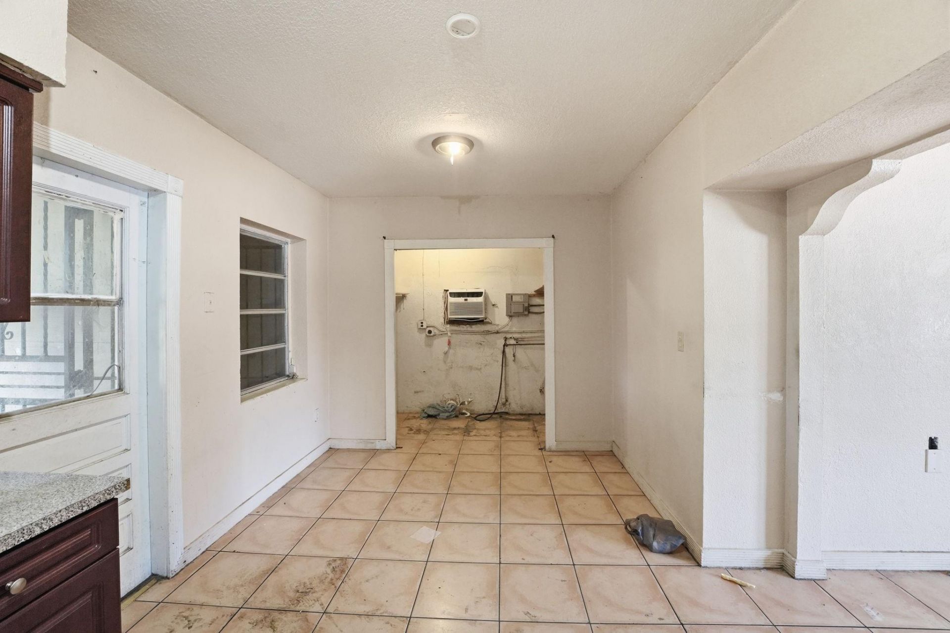 4925 E 9th Court, Hialeah, FL 33013 Photo